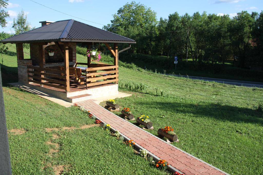 Apartment Ante Slunj Extérieur photo